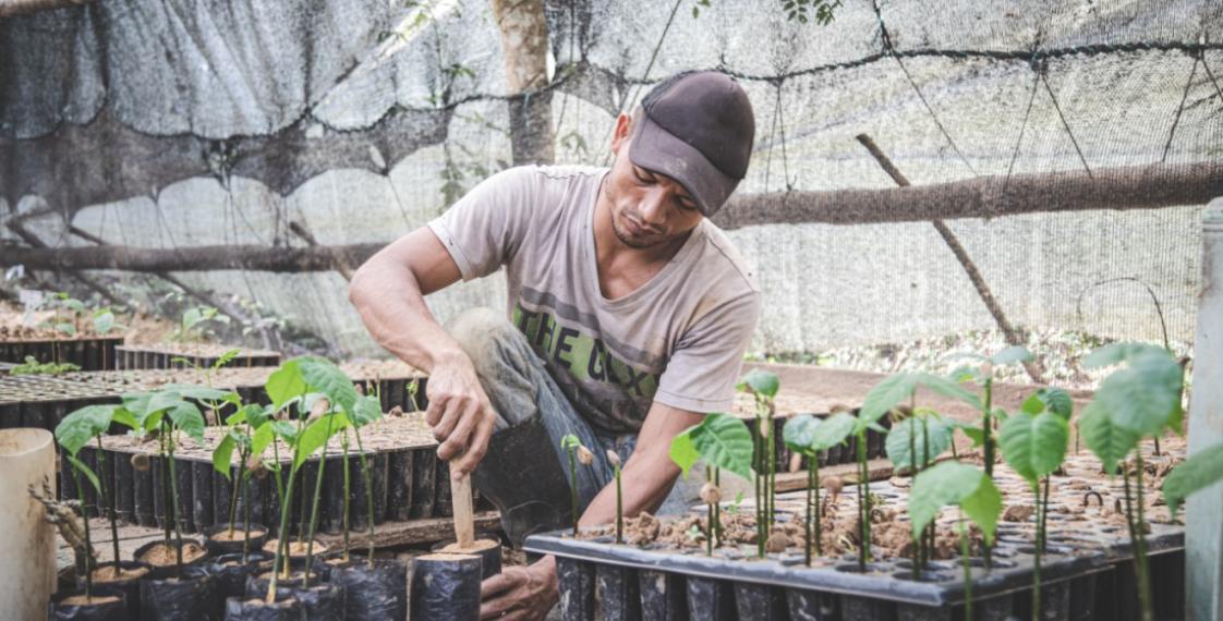 Farmer_Colombia_00
